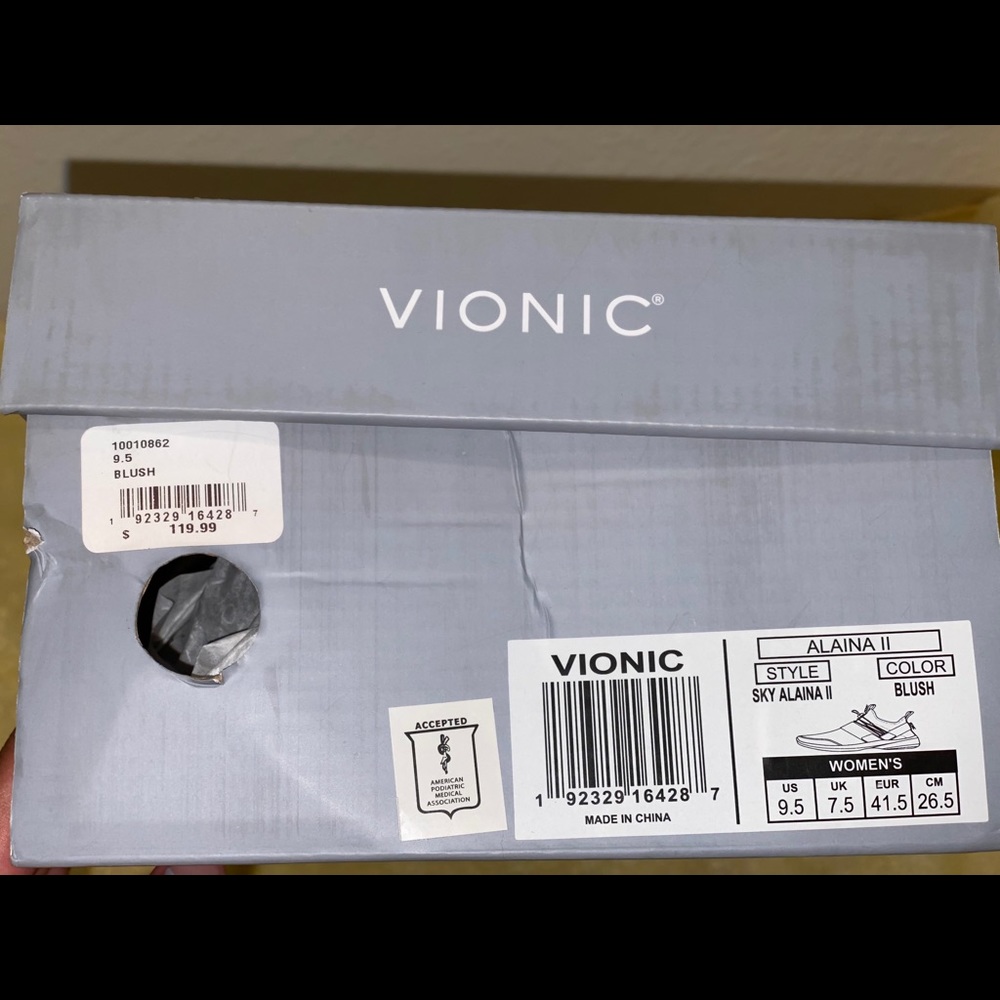 Vionic athletic shoes